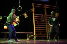 Teatro: "Cualquiera que nos viera". Zanguado Teatro