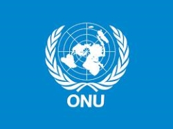 El Ayuntamiento de Palencia se suma a la campaña 'Volvamos el mundo azul' para conmemorar el LXX Aniversario de la ONU