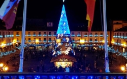El Consejo Municipal de Fiestas aprueba por unanimidad que la iluminación navideña arranque el próximo viernes 27 de noviembre