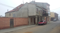 Más de 200 vecinos de Villada se oponen a la construcción de un velatorio en pleno centro histórico y reclaman que se considere otro emplazamiento