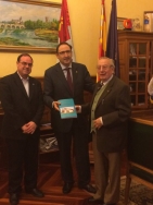El alcalde de Palencia, Alfonso Polanco, se reune con hermanos de San Juan de Dios