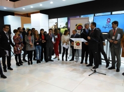 La directora de Turespaña y la nueva presidenta de Huellas de Teresa, la Alcaldesa de Medina del Campo, presentaron su programa para 2016 en FITUR