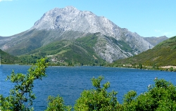 La Diputación de Palencia estudiará la colaboración con la Asociación esMontañas para continuar potenciando la Montaña Palentina.