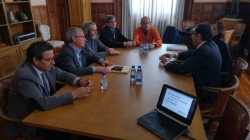 Los responsables de las asociaciones de vecinos de Ave María y Cristo dan el visto bueno a la propuesta para finalizar el Palacio de Congresos