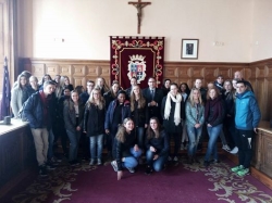 El Ayuntamiento de Palencia recibe la visita de un grupo de estudiantes holandeses de intercambio en el Colegio La Salle