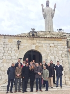 Integrantes de la Comisión de Trabajo del L Centenario del Fallecimiento de Victorio Macho visitan el nuevo Centro de Interpretación