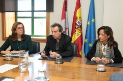 La Diputación Provincial solicita en la reunión con el Consejero de la Presidencia la adecuación del desarrollo de la ley a la realidad municipal