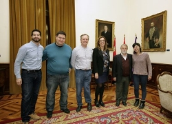 La Diputación estudia colaborar con el Ayuntamiento de Villamuriel de Cerrato en la reforma del Pabellón Municipal