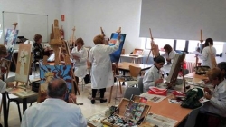 El Centro Municipal de Mayores “SAN JUANILLO” expone las obras de fin de curso