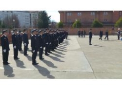 La Junta de Gobierno Local aprueba la Oferta de Empleo Público 2016 compuesta por cinco policías locales y dos bomberos