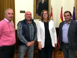 La Diputación analiza con el alcalde de Dehesa de Romanos los proyectos de mejora de la red de alcantarillado