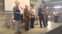 El Ayuntamiento entregó las becas por resultados individuales del 2015 a 153 deportistas palentinos