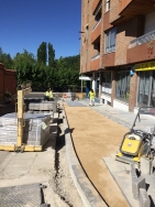 Se reanudan las obras de mejora y ampliación del acerado de la Calle Panaderas