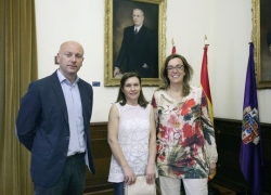 La Diputación estudiará la colaboración con el Ayuntamiento de Pozo de Urama para la adecuación y mejora de la entrada al Consistorio