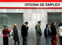El descenso en el número de desempleados sigue su tendencia a la reducción en Palencia