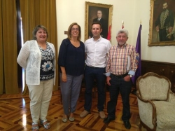 La presidenta de la Diputación se reúne con la alcaldesa de Amusco