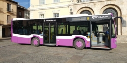 Los usuarios del autobús urbano valoran con un notable la calidad de servicio del mismo