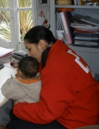 Cruz Roja Española informa de la realización del próximo curso de formación para familias de acogida
