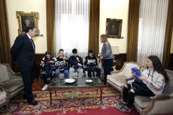 La presidenta de la Diputación y el alcalde de Palencia reciben a los atletas del Club Puentecillas medallistas