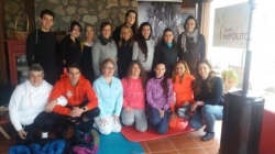 Quince alumnos se forman como monitor de yoga nivel medio