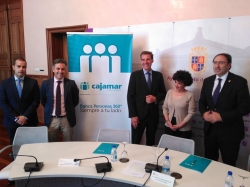 Ayuntamiento, Cajamar y Centro Comercial Palencia Abierta comparten objetivos para impulsar la actividad comercial de la ciudad