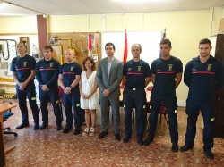 El Parque de Bomberos de Palencia cuenta desde hoy con cinco nuevos agentes