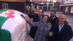 Ayuntamiento y Ecovidrio colaboran con AECC a través de la campaña ‘Navidades sostenibles y solidarias’