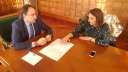 El Alcalde transmite a la portavoz del PSOE que el Equipo de Gobierno está en condiciones de incorporar sus propuestas al Presupuesto 2018