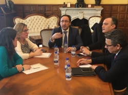 La presidenta de la Federación de Asociaciones de Padres de Alumnos valora positivamente la oferta municipal para los niños y jóvenes en edad escolar