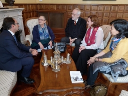 La presidenta de la Fundación Vicente Ferrer ha sido recibida por el Alcalde de Palencia
