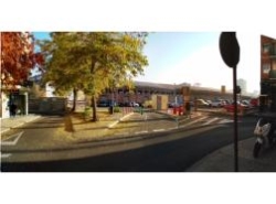 Ayuntamiento y ADIF suscriben nuevos convenios para la gestión de los aparcamientos disuasorios de Estación Pequeña y Los Jardinillos