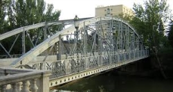 El inicio de la obra de rehabilitación del Puente de Hierro se adelanta al próximo lunes día 1 de abril