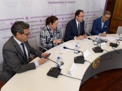 El Ayuntamiento colabora con Club Baloncesto Palencia y Filipenses mediante la firma de sendos convenios de colaboración valorados en 17.000 euros