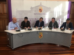 El Ayuntamiento de Palencia ha firmado tres convenios con el Club Natación Palencia, el Club Palentino de Piragüismo y el Club Atletismo Puentecillas