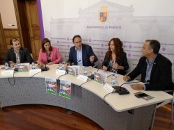 El programa de talleres de los Centros Sociales Municipales para el curso 2018/2019 aumenta el número de plazas hasta las 3.500