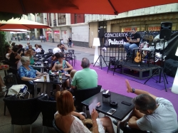El festival “Vete al fresco” volverá a llenar de música las terrazas palentinas este verano