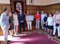 La dirección del IES Jorge Manrique agradece a todos los integrantes de la Corporación Municipal su colaboración en el Museo de la Ciencia