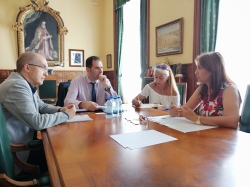El Ayuntamiento de Palencia estudiará la posibilidad de que los autobuses urbanos lleguen al hospital "San Juan de Dios"