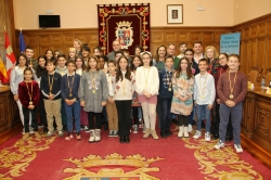 El Pleno Infantil da voz a una treintena de niños y niñas en el Día Mundial de la Infancia