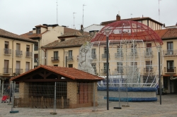 16 puestos artesanos animarán el Mercado Navideño de la Plaza Mayor del 5 de diciembre al 7 de enero