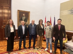 La Presidenta de la Diputación recibe al alcalde de Boadilla del Camino
