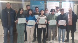 Isabel Arnaiz Vega, de Osorno y alumna de 1º de Bachillerato del IES Sem Tob de Carrión de los Condes, ha obtenido medalla de oro en la fase regional