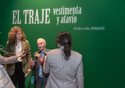 El Centro Cultural Provincial acoge ‘El traje, vestimenta y atavío’ de Ismael Peña