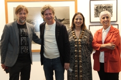 Gabino Diego realiza una visita guiada a la exposición de su colección en el Museo de Palencia con motivo del FIFCYL