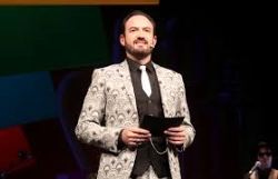 El polifacético Álex O’Dogherty, primer invitado de julio a los jueves de OMY