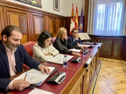 La Diputación de Palencia celebra el Día de la Mujer Rural en Saldaña