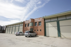 La Diputación coordina desde hoy la recepción de víveres y productos de primera necesidad recogidos por la DANA