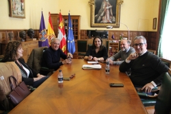 El alcalde de Boadilla de Rioseco traslada a Miriam Andrés su preocupación por los problemas de abastecimiento de agua potable en su municipio