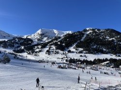 Última semana de inscripción para las “Convivencias en la Nieve 2025”, que comenzarán el 12 de enero, con Andorra y Baqueira- Beret como destinos
