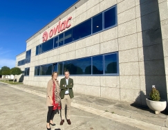 Visita institucional de la presidenta de la Diputación a la empresa de fabricación de maquinaria agrícola OVLAC